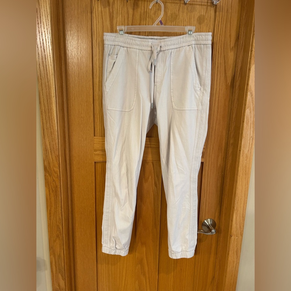 Athleta Women’s Farallon Joggers‎ 6